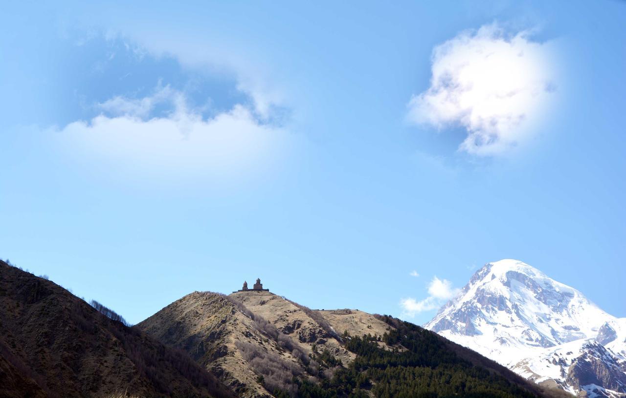 Guest House Kavtarashvili 38 Kazbegi Dış mekan fotoğraf