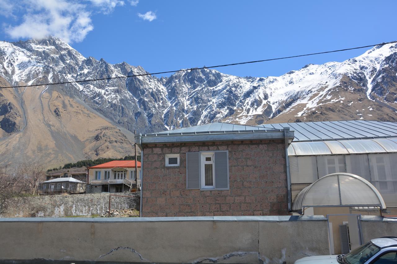 Guest House Kavtarashvili 38 Kazbegi Dış mekan fotoğraf
