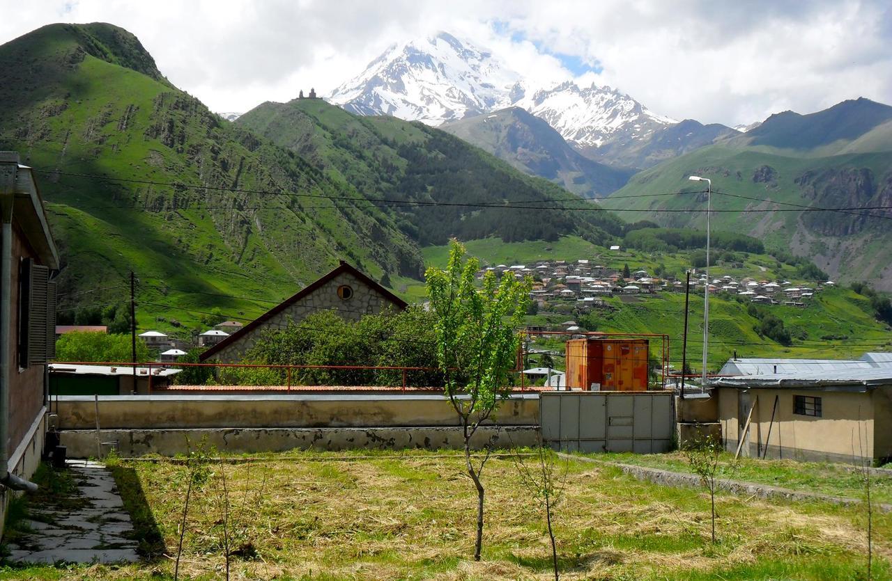 Guest House Kavtarashvili 38 Kazbegi Dış mekan fotoğraf