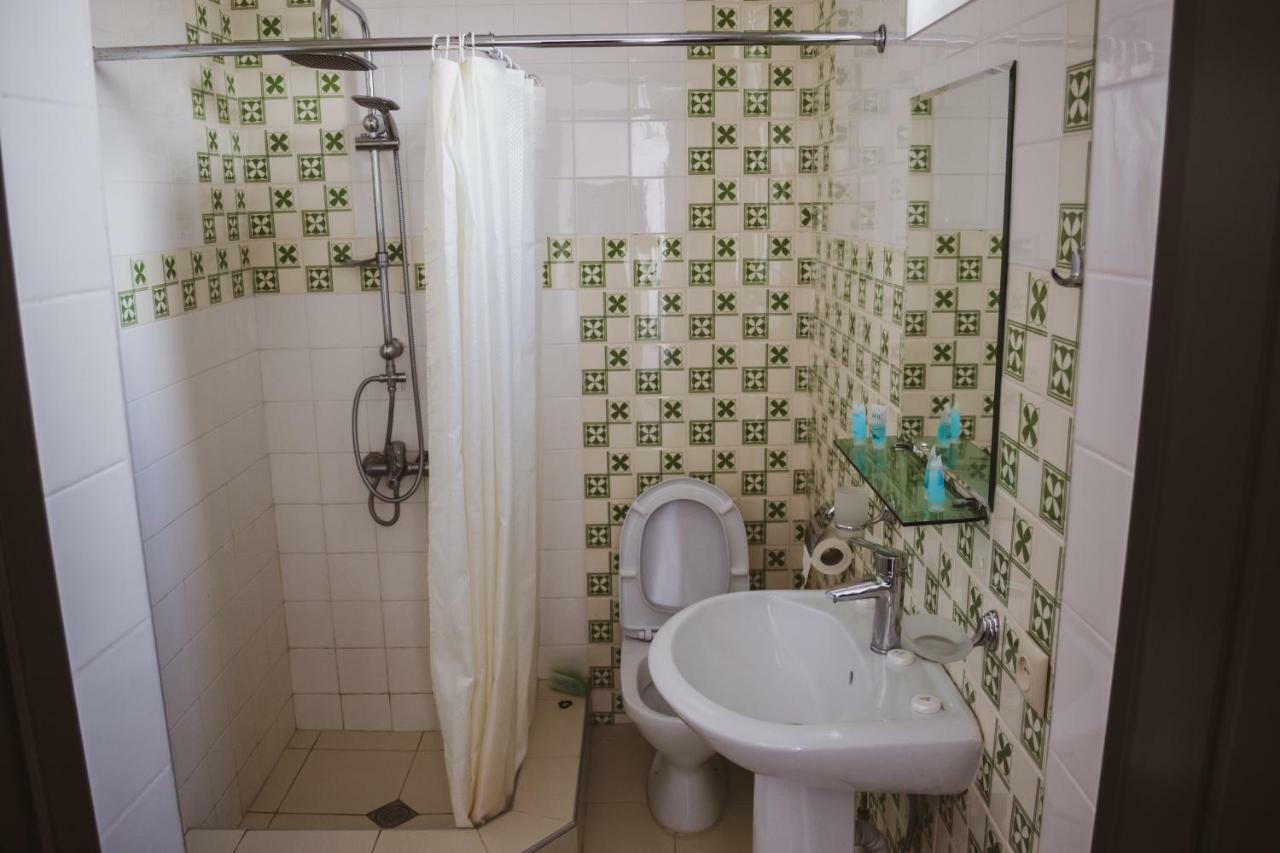 Guest House Kavtarashvili 38 Kazbegi Dış mekan fotoğraf