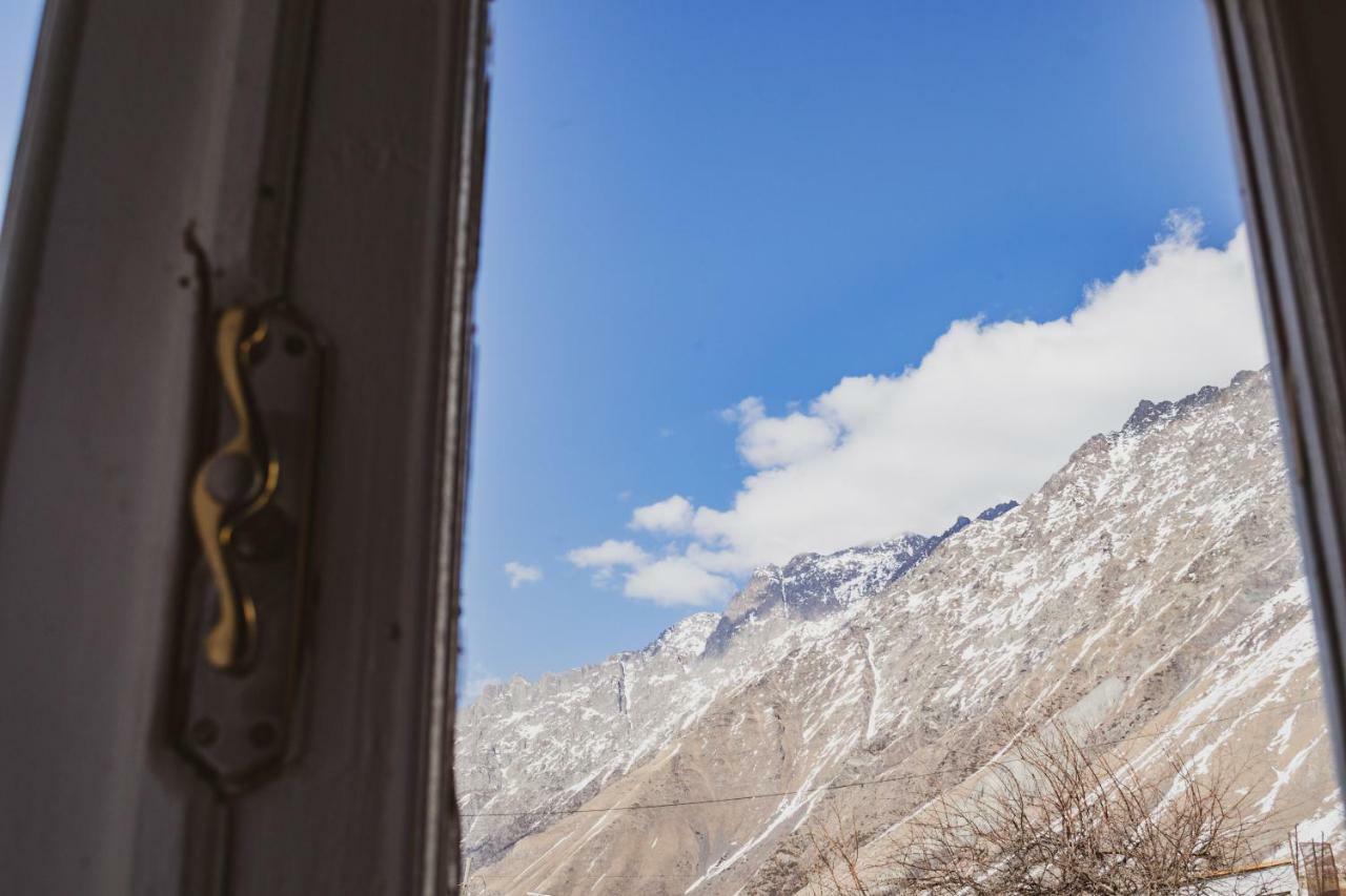 Guest House Kavtarashvili 38 Kazbegi Dış mekan fotoğraf