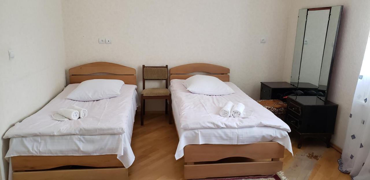 Guest House Kavtarashvili 38 Kazbegi Dış mekan fotoğraf
